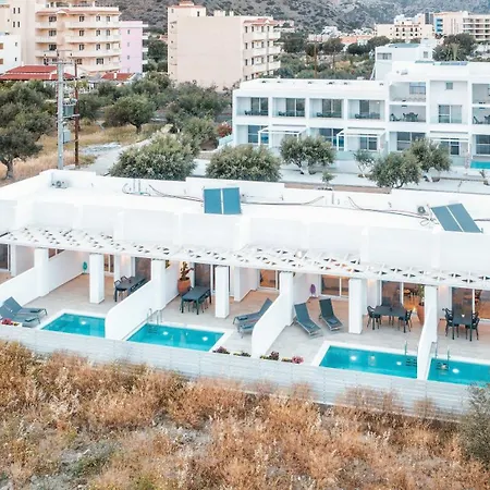 Villa Punta Mare *