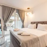 别墅 Punta Mare 卡尔帕索斯